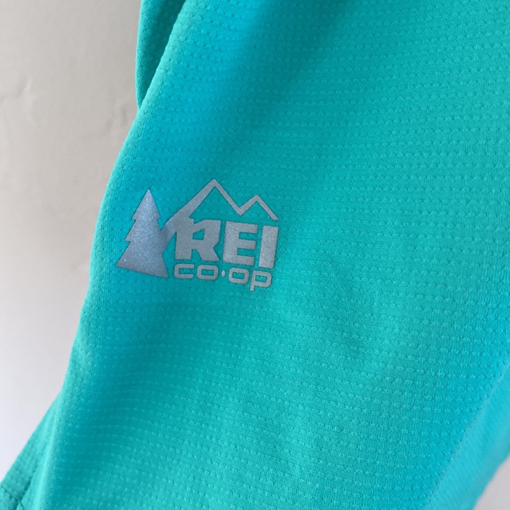 Rei tank  top size M - Picture 4 of 6